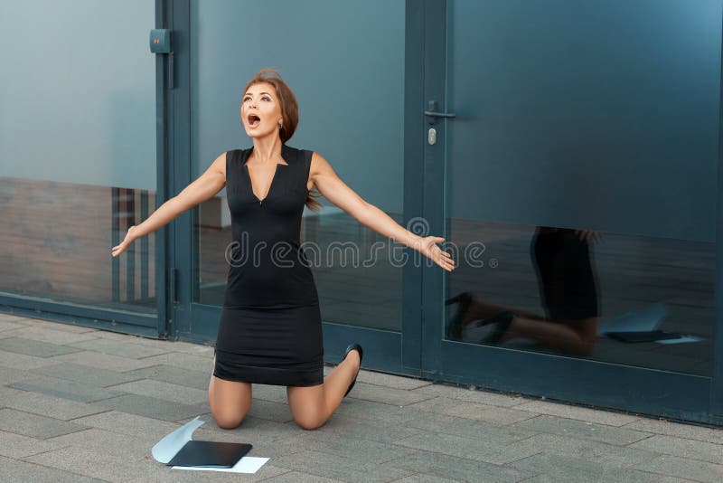 Beautiful Girl On Her Knees And Screaming For Joy Stock Image Image Of Entry Admiration