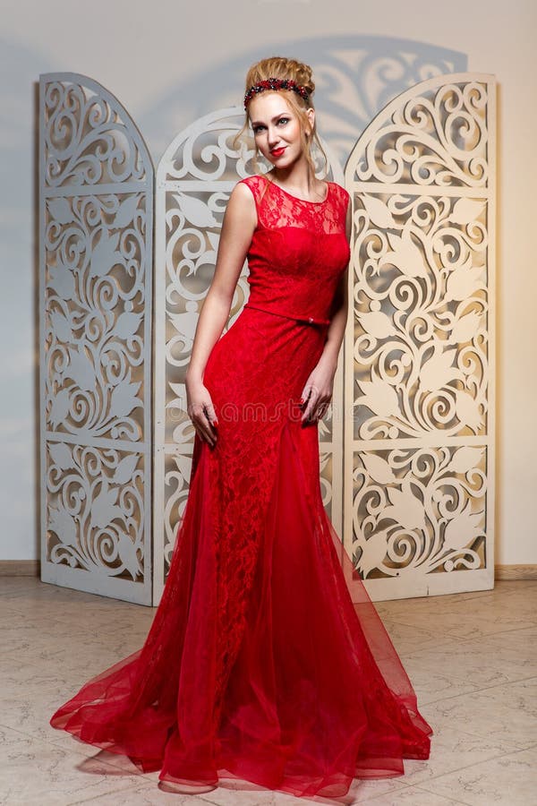 2,424 Red Hair Wedding Gown Stock Photos - Free & Royalty-Free Stock Photos from Dreamstime 2,424 Red Hair Wedding Gown Stock Photos - Free & Royalty-Free Stock Photos from Dreamstime