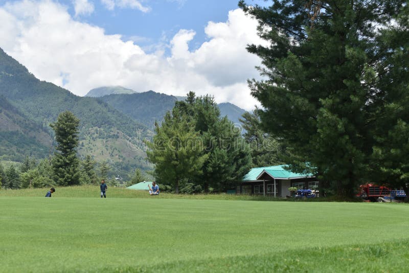 Beautiful Golf Course with Beautiful Natural Scenery at Pahalgam Beautiful Golf Course with Beautiful Natural Scenery at Pahalgam