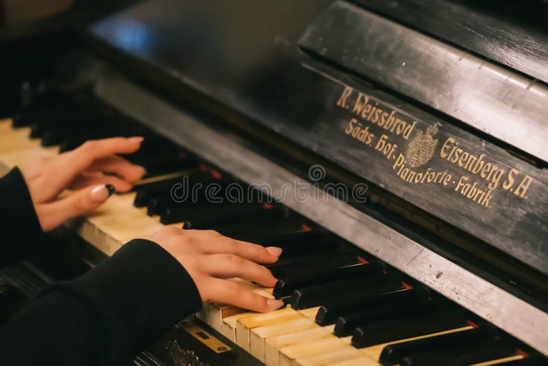 Beautiful Hands with Long Fingers of a Girl with Black Varnished Nails  Playing Piano Editorial Stock Photo - Image of lesson, factory: 239730388