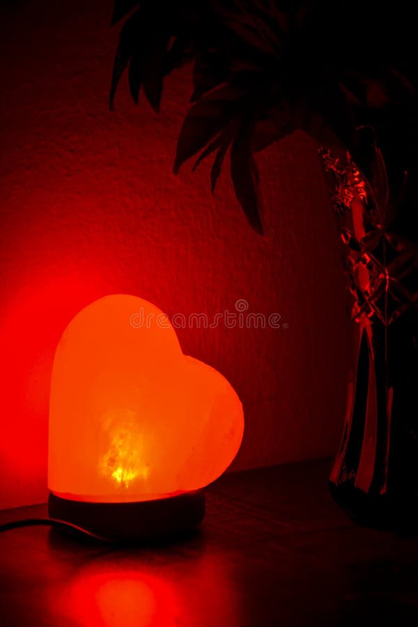White Salt Lamp 500 Gms Premium Quality USB Heart Shape Red Light 