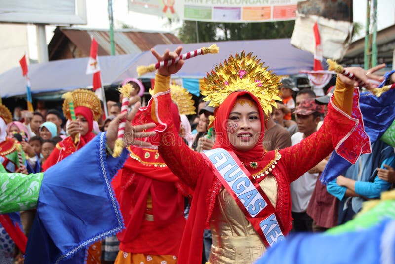 indonesian women