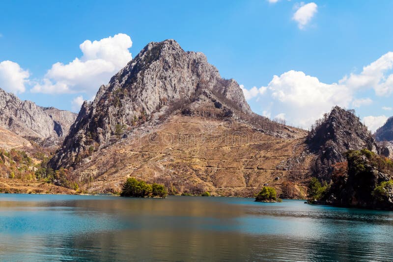 Beautiful landscape, mountains and water reservoir, National park. Green Canyon, Turkey royalty free stock photography Beautiful landscape, mountains and water reservoir, National park. Green Canyon, Turkey royalty free stock photography