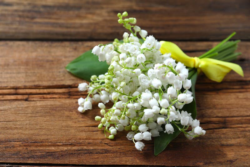 Lily Of The Valley Funeral Flowers / Funeral Flowers Names And ...