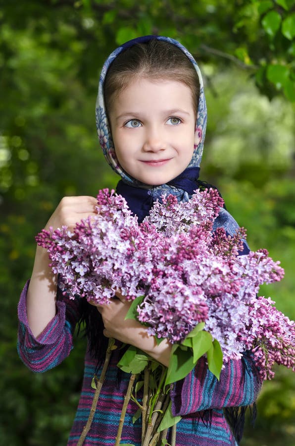 Beautiful Little Girl Bouquet Blossoming Lilac Hand Stock Photos - Free ...