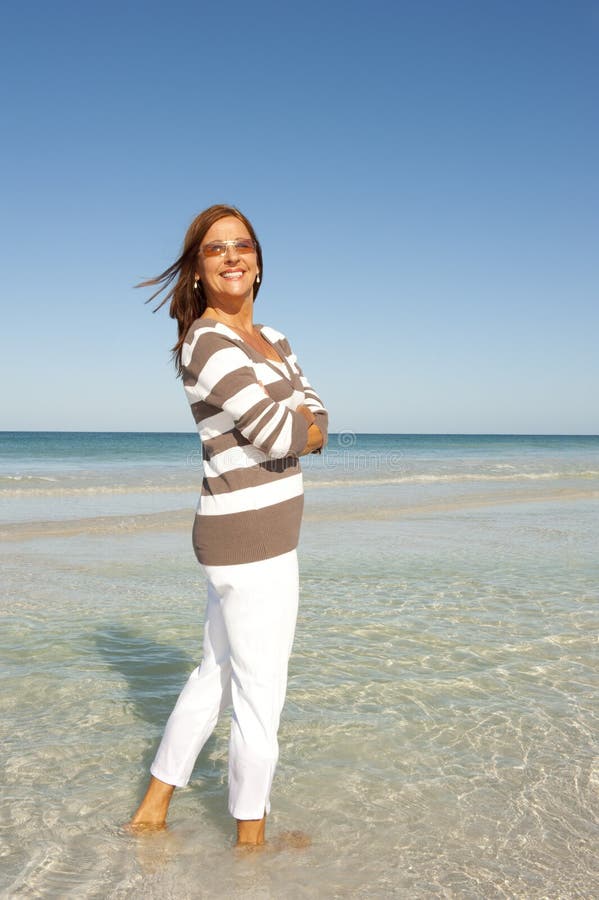 Reife Frauen Nackt Am Strand Neree