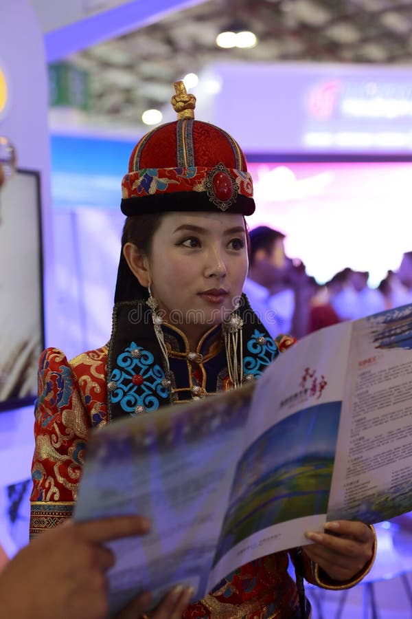 https://thumbs.dreamstime.com/b/beautiful-mongolian-girl-woman-dressed-traditional-costume-amoy-city-china-50734759.jpg