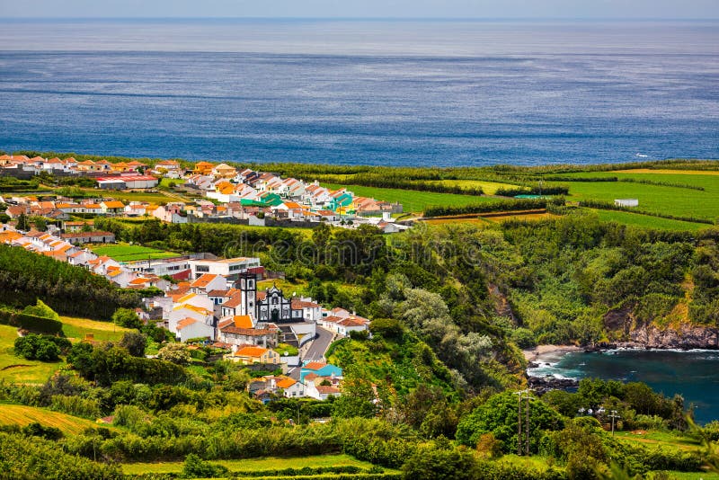 ale jeg er træt gas Beautiful Nature View on Azores with Small Villages, Tows, Green Nature  Fields. Amazing Azores. View of Typical Azores Village in Stock Image -  Image of beautiful, earth: 233016445