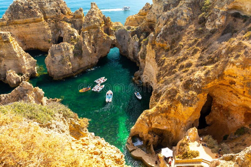 Grape dæmning Zeal Beautiful Rocky Coast in Lagos in Algarve Portugal Stock Photo - Image of  green, portugal: 203997362