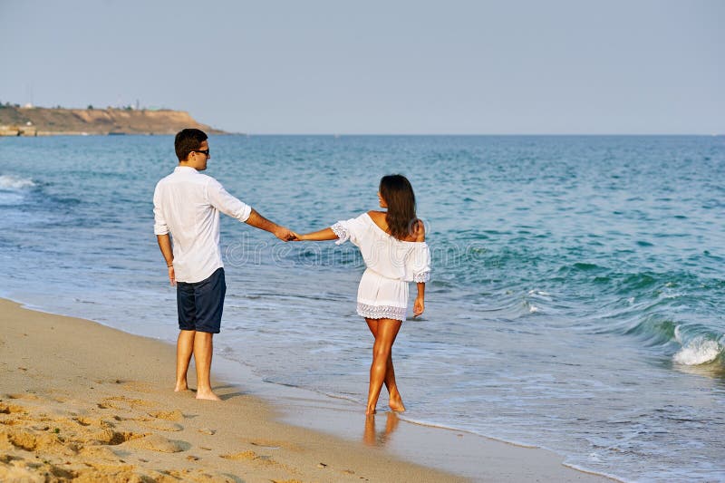 Beautiful Romantic Couple On The Sea Shore Stock Image Image Of Feeling Attractive 81005469