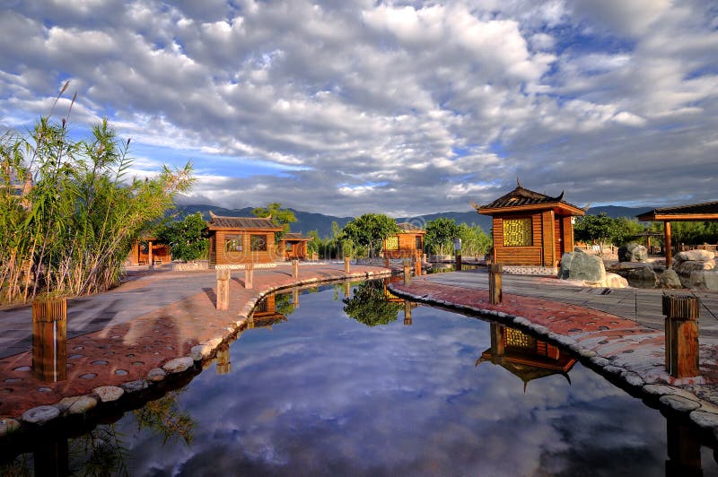 This is a wetland park in western Yunnan Province, morning, clouds floating in the air, the water formed a beautiful shadow. This is a wetland park in western Yunnan Province, morning, clouds floating in the air, the water formed a beautiful shadow.