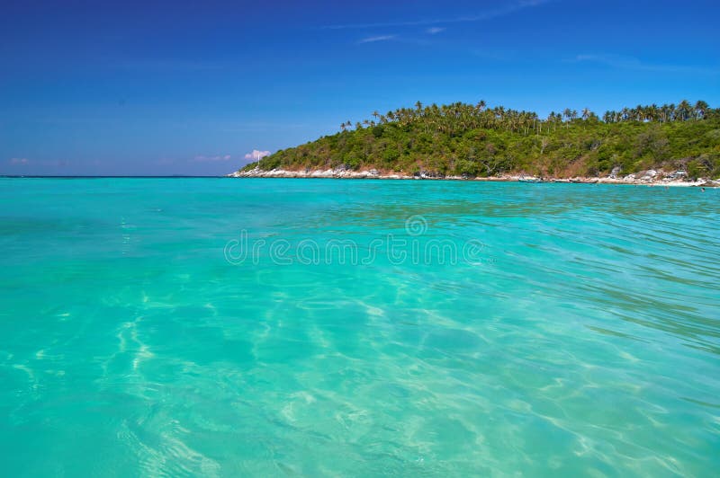 Beautiful seascape. Mountains, jungle and sea. Turquoise clear water, bright blue sky in bay. Tranquil waters, vacation wallpaper. royalty free stock photos Beautiful seascape. Mountains, jungle and sea. Turquoise clear water, bright blue sky in bay. Tranquil waters, vacation wallpaper. royalty free stock photos