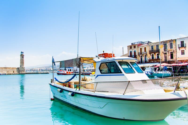 yacht charter rethymno