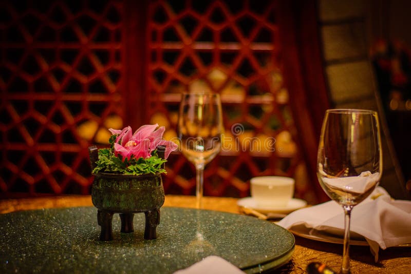 Beautiful Chinese Restaurant with Table Setting and China Porcelain