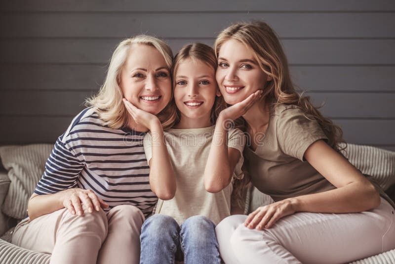 Lesbian Mom And Daughters