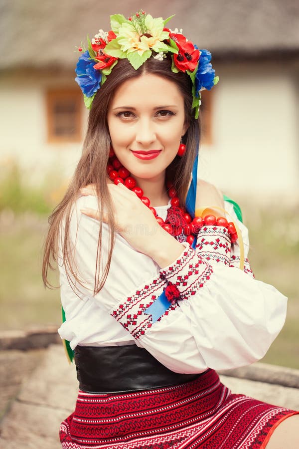 163 Beautiful Young Woman Wearing National Ukrainian Clothes Posing ...