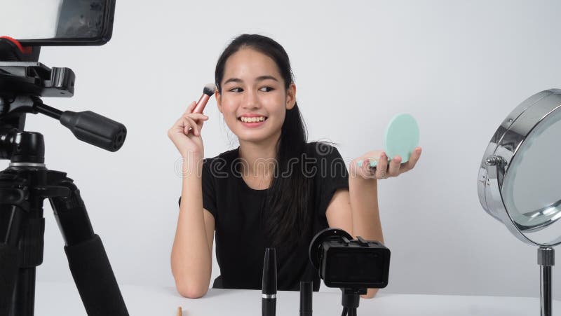 Asian Teen Woman Sit In Front Of Camera And Live Broadcasting Stock Image Image Of Makeup Online Asian Teen Woman Sit In Front Of Camera And Live Broadcasting Stock Image Image Of Makeup Online