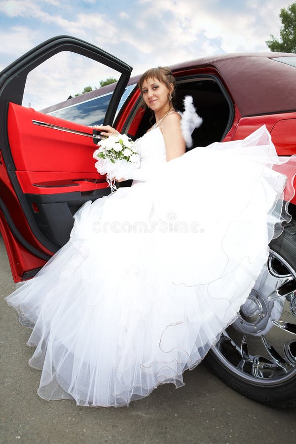 Beauty bride with limousine