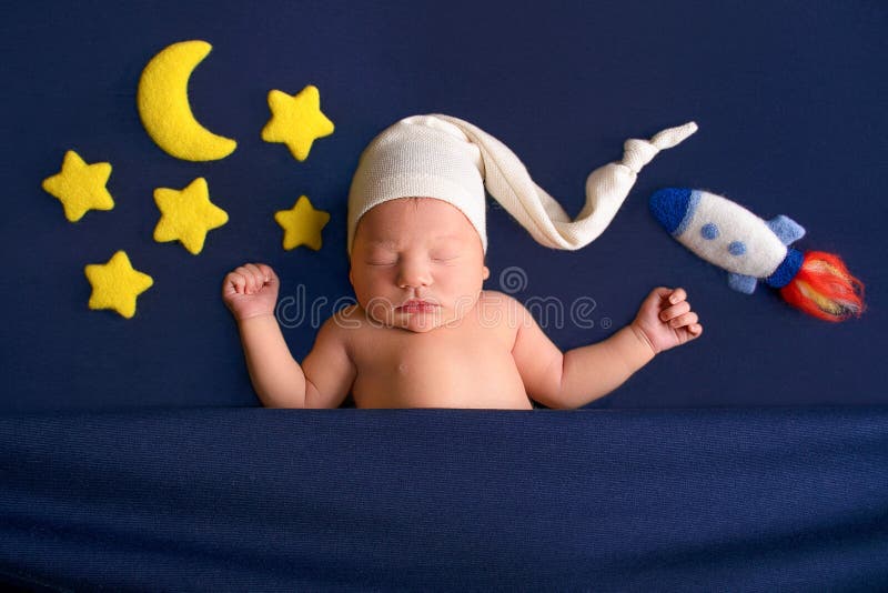 Bebé Recién Nacido Con Un Disfraz Bebé Niños Foto Bebés Bebés
