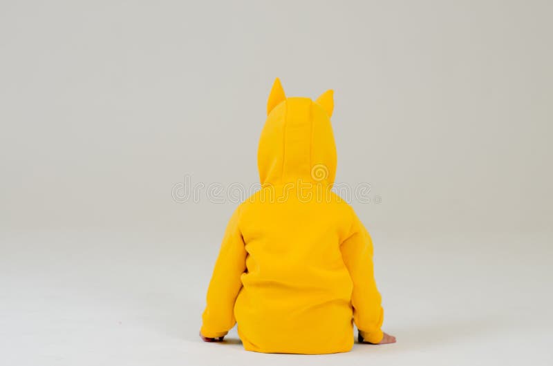 Fato Pikachu bebé