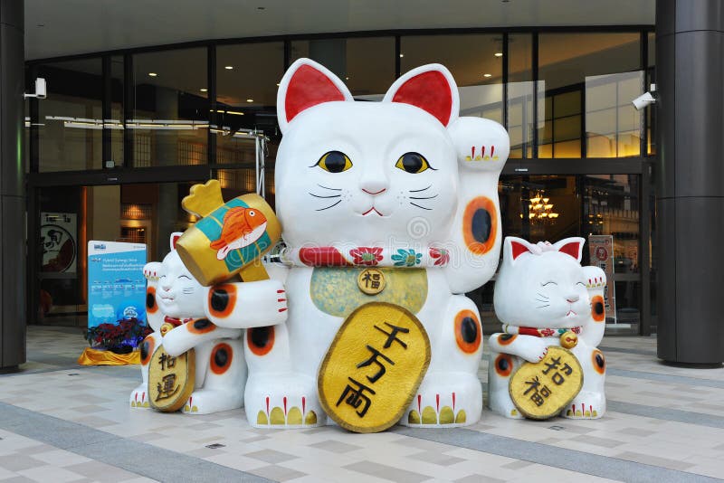 Beckoning Cat Sculpture royalty free stock photos Beckoning Cat Sculpture royalty free stock photos