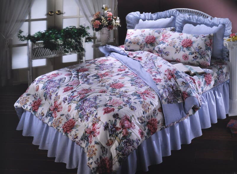 Bed room set with bedding