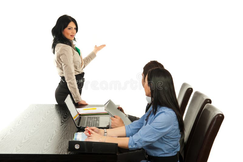 Bedrijfs vrouw die presentatie maakt royalty-vrije stock afbeelding Bedrijfs vrouw die presentatie maakt royalty-vrije stock afbeelding