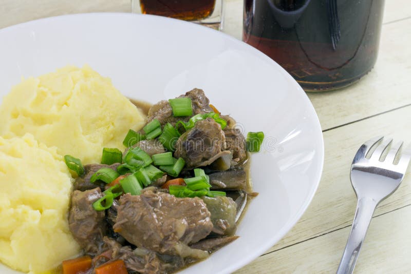 beef-and-beer-irish-stew-with-mashed-potatoes-stock-photo-image-of