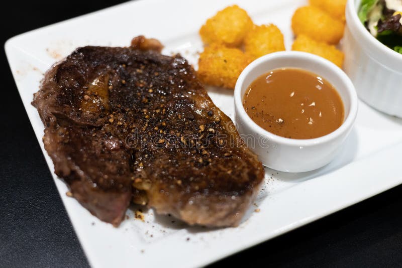 Beef steak medium Gravy. stock image. Image of barbecue 170537189
