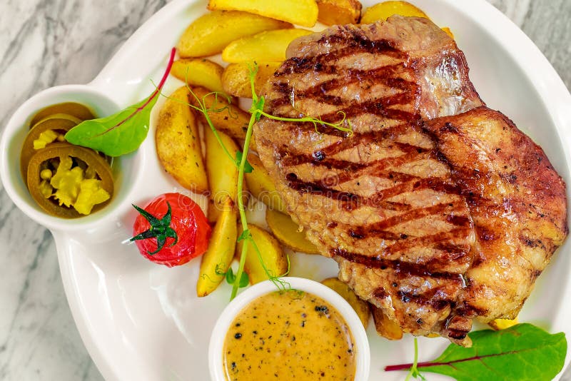 Beef Steak with Vegetables, Jalapeno Sauce and Pepper Stock Image Image of dinner, potato