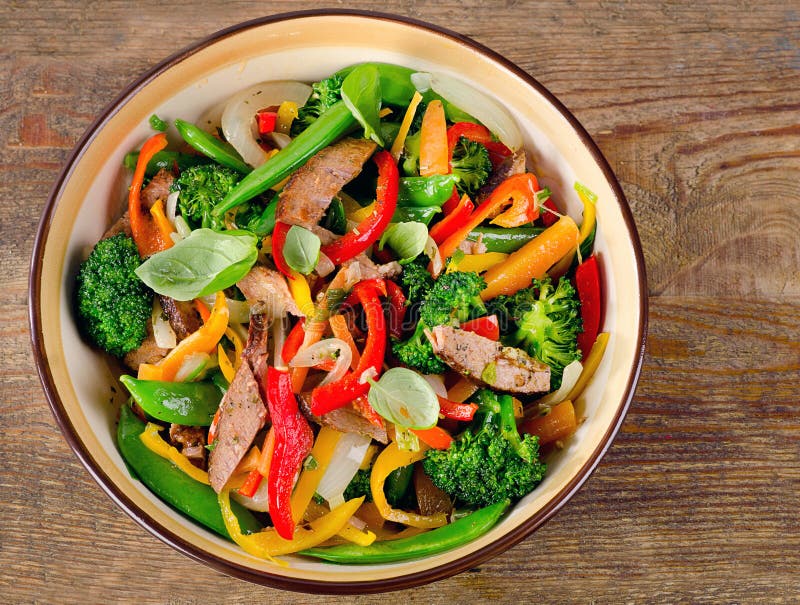Beef Stir Fry with Vegetables Stock Photo - Image of onion, bell: 70222612