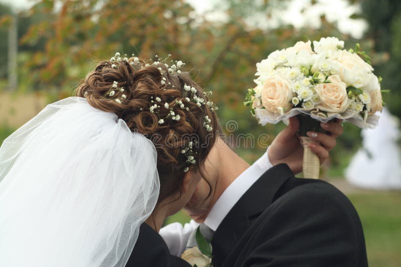 Beijo Wedding fotografia de stock royalty free Beijo Wedding fotografia de stock royalty free