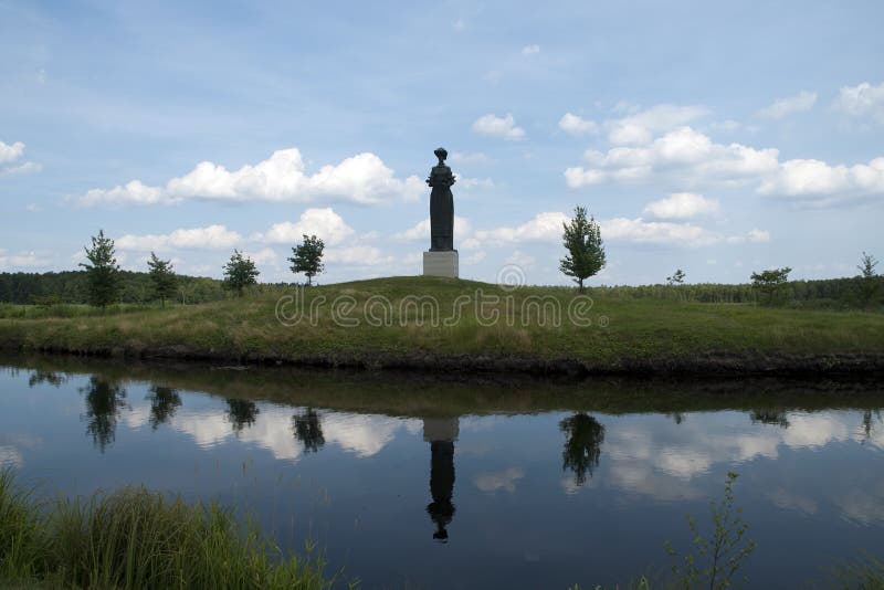 Bekijken met reflectie in de rivier stock afbeeldingen Bekijken met reflectie in de rivier stock afbeeldingen
