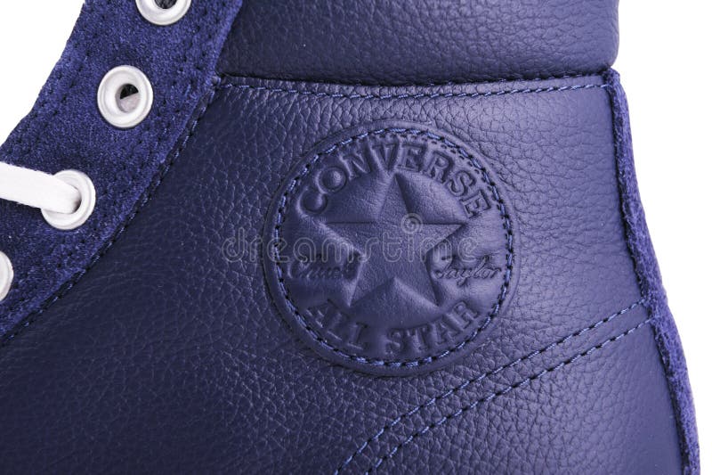 Discover more than 130 sneakers with star logo best
