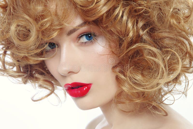 Beleza com batom vermelho foto de stock royalty free Beleza com batom vermelho foto de stock royalty free