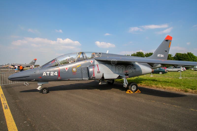 Belgiskt flygplan för stråle för flygvapenAlpha Jet instruktör royaltyfri foto Belgiskt flygplan för stråle för flygvapenAlpha Jet instruktör royaltyfri foto