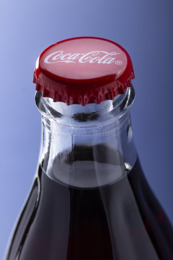 6+ Hundred Coke Glass Top View Royalty-Free Images, Stock Photos & Pictures