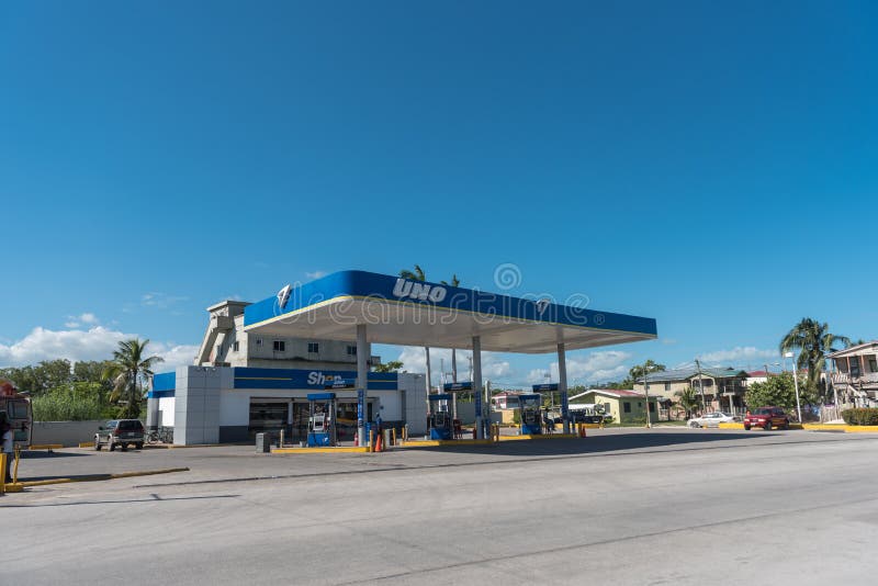 UNO Fuel Station, Cayo