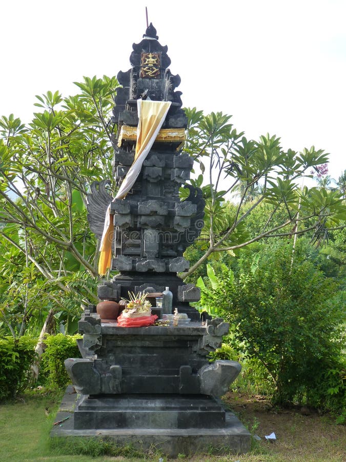 Bella statua indù nell'isola di Bali fotografia stock libera da diritti Bella statua indù nell'isola di Bali fotografia stock libera da diritti