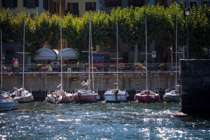 Bellano en el lago Como, Italia imagen de archivo libre de regalías Bellano en el lago Como, Italia imagen de archivo libre de regalías