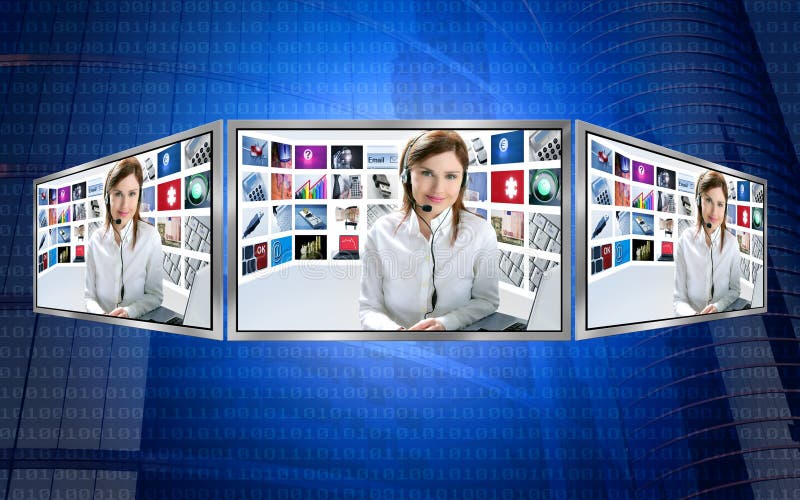 Belle femme rousse des nouvelles TV sur l'affichage 3d photographie stock Belle femme rousse des nouvelles TV sur l'affichage 3d photographie stock