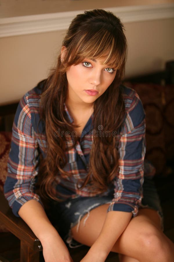 Belle fille de l'adolescence image stock Belle fille de l'adolescence image stock