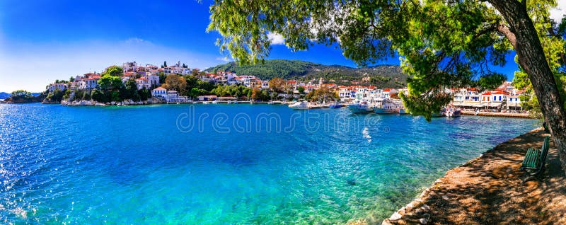Belle isole greche, Skiathos Sporades nordico della Grecia fotografia stock libera da diritti Belle isole greche, Skiathos Sporades nordico della Grecia fotografia stock libera da diritti