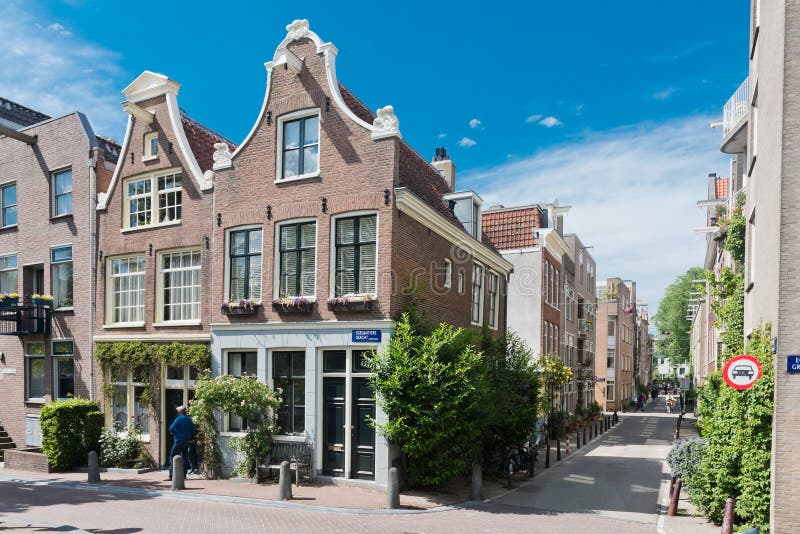 Belle rue à Amsterdam photo libre de droits Belle rue à Amsterdam photo libre de droits