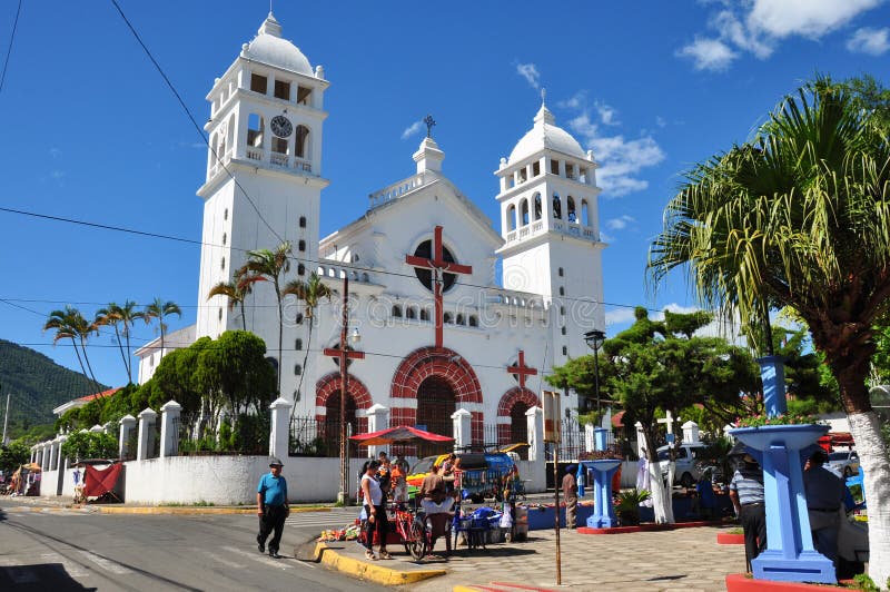 Belle église de Juayua, Salvador