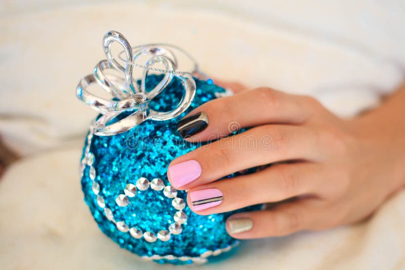 Bello manicure di inverno immagini stock Bello manicure di inverno immagini stock