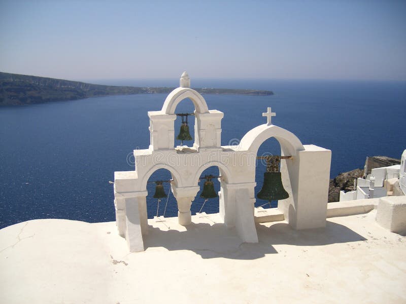 Bells on the sea - Cloches sur la mer