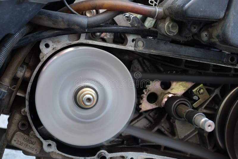 Belt Replacement Pulley Transmission on the Scooter. Continuously