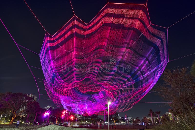 Bending Arc Sculpture by Janet Echelman Editorial Photo - Image of  landmark, attraction: 195438556