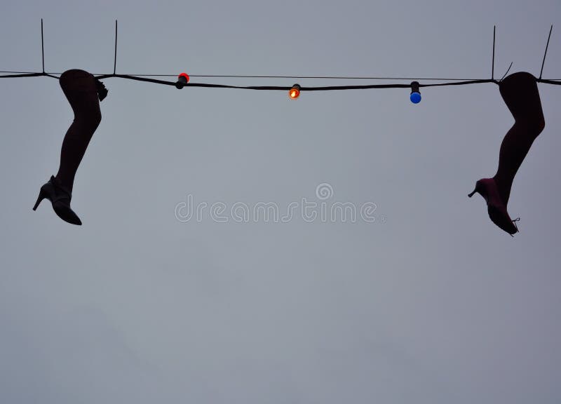 Benen van een manierpop als licht ornament wordt gebruikt dat royalty-vrije stock afbeeldingen Benen van een manierpop als licht ornament wordt gebruikt dat royalty-vrije stock afbeeldingen
